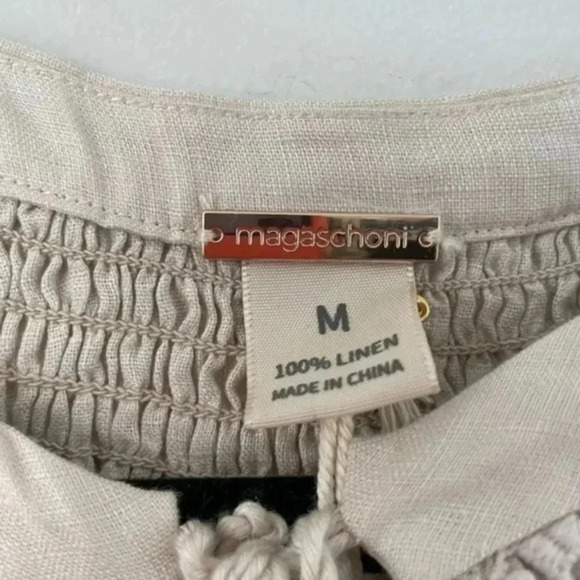 MAGASCHONI Linen Embroidered Peasant Top
Hemp Medium - Picture 6 of 7